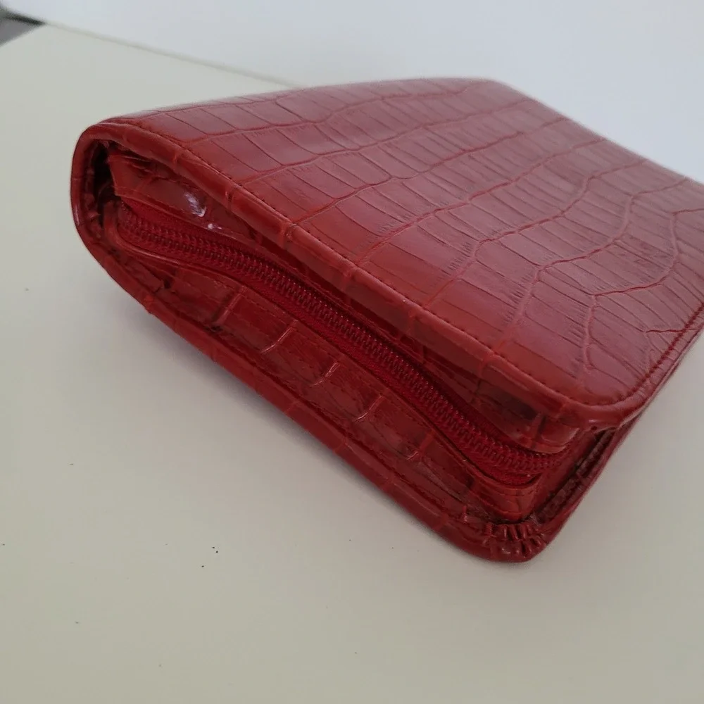 Franklin Covey Red Croc Embossed Zippered Planner Binder 7 Ring Organizer Wallet